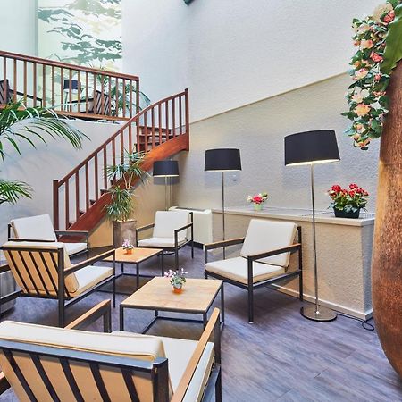 Kyriad Hotel Nevers Centre מראה חיצוני תמונה