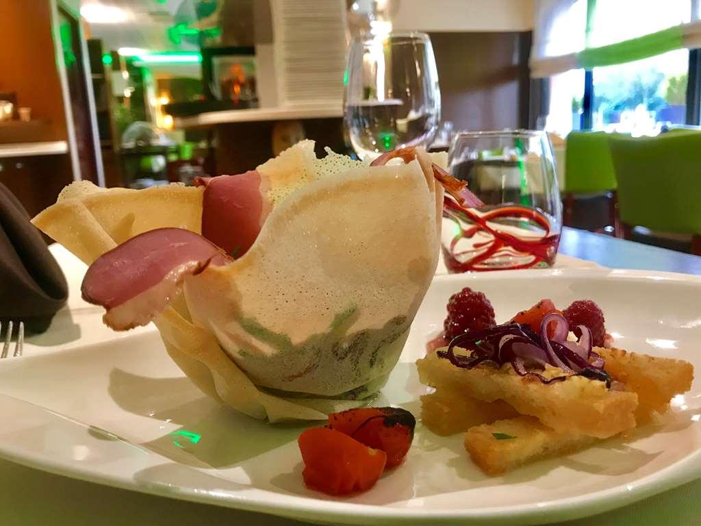 Kyriad Hotel Nevers Centre מסעדה תמונה