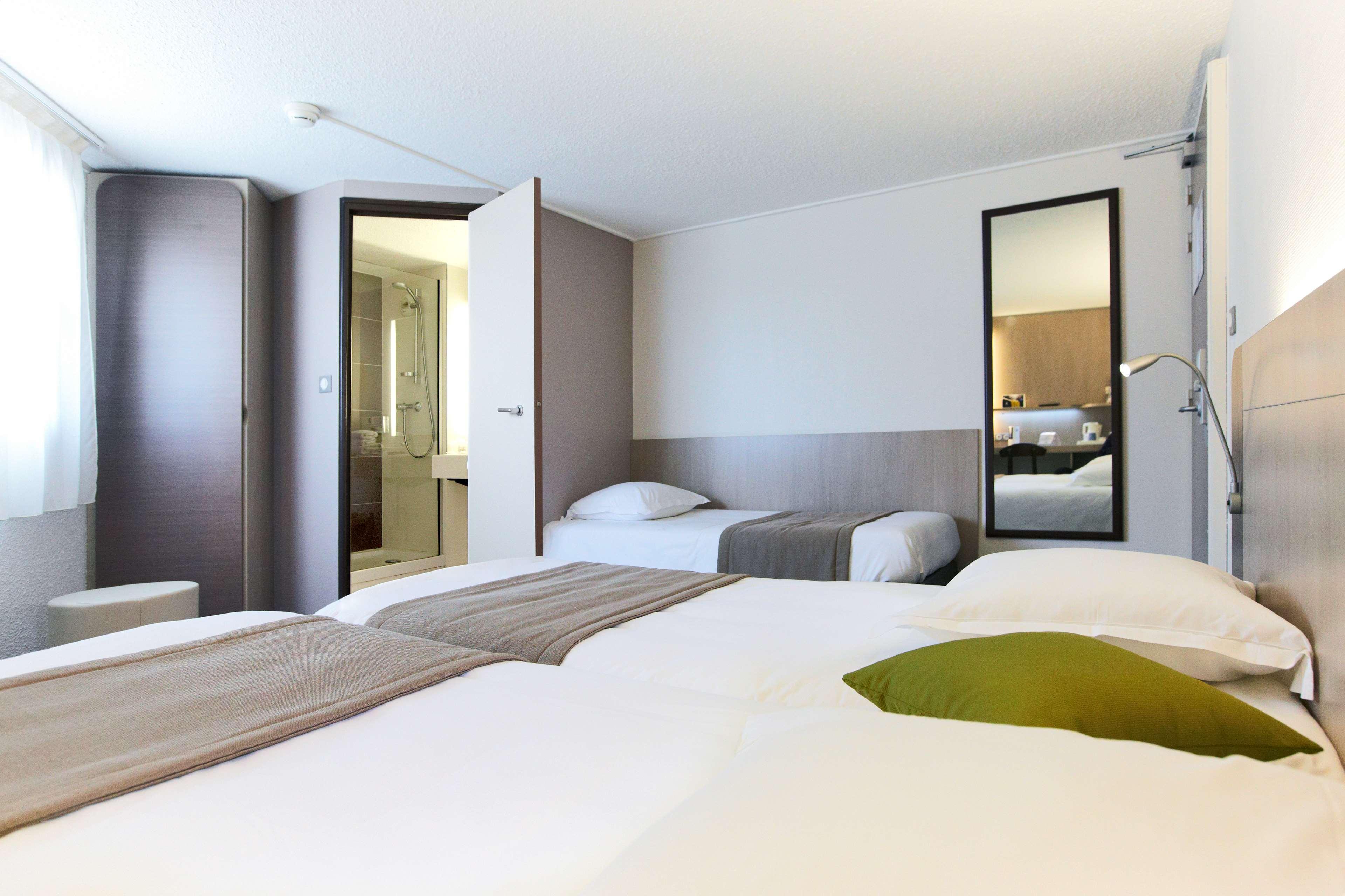 Kyriad Hotel Nevers Centre מראה חיצוני תמונה