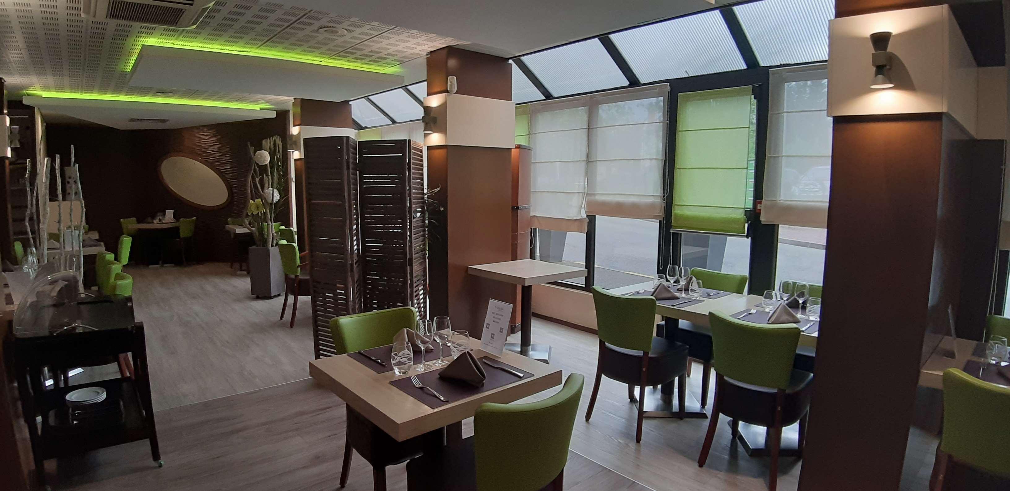Kyriad Hotel Nevers Centre מראה חיצוני תמונה