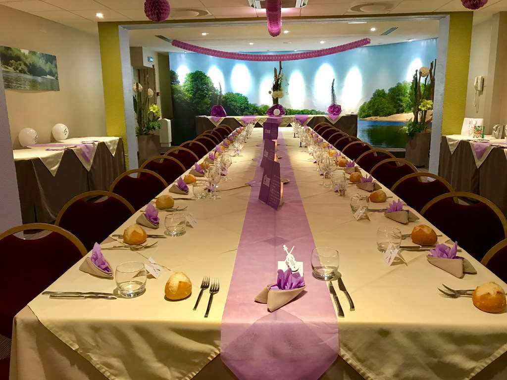 Kyriad Hotel Nevers Centre מראה פנימי תמונה