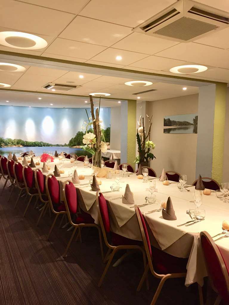Kyriad Hotel Nevers Centre מסעדה תמונה