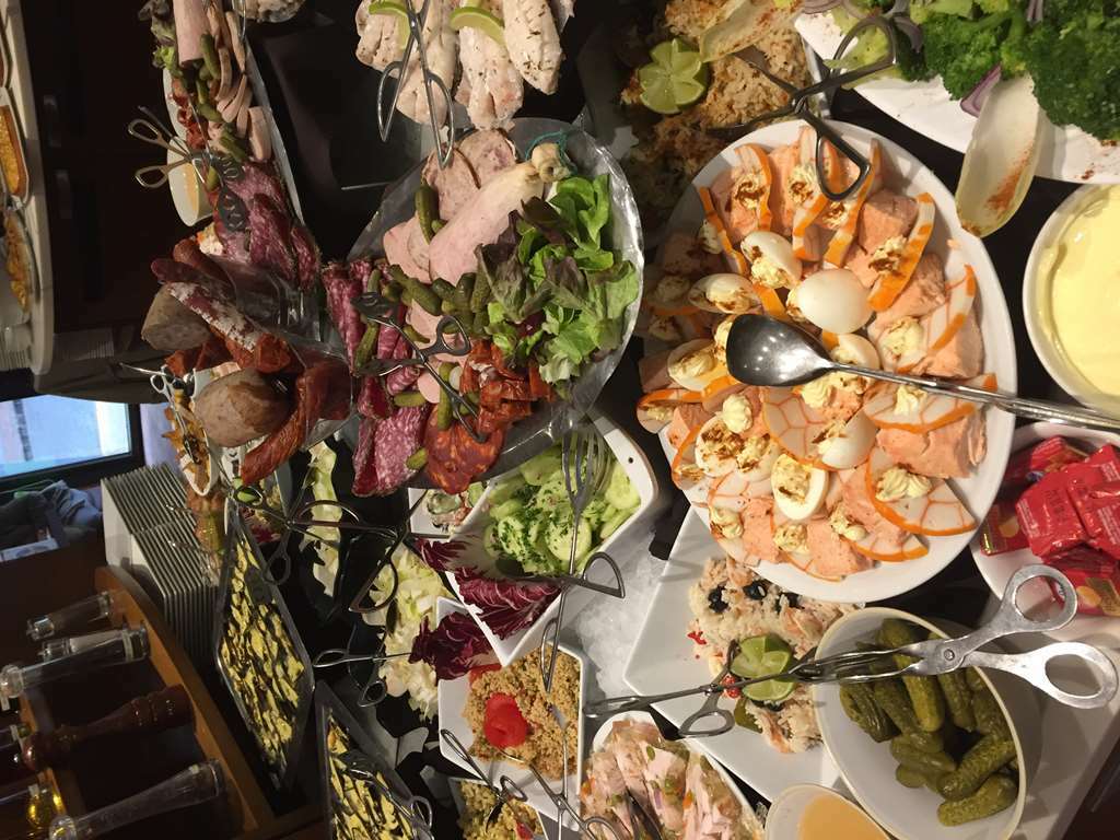 Kyriad Hotel Nevers Centre מסעדה תמונה